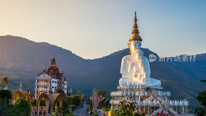 Wat Phra That Pha Son Kaew，泰国碧差汶省Khao Kho区